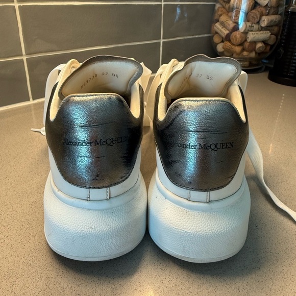 Alexander McQueen Classic White Lace-Up Sneakers - Picture 3 of 6